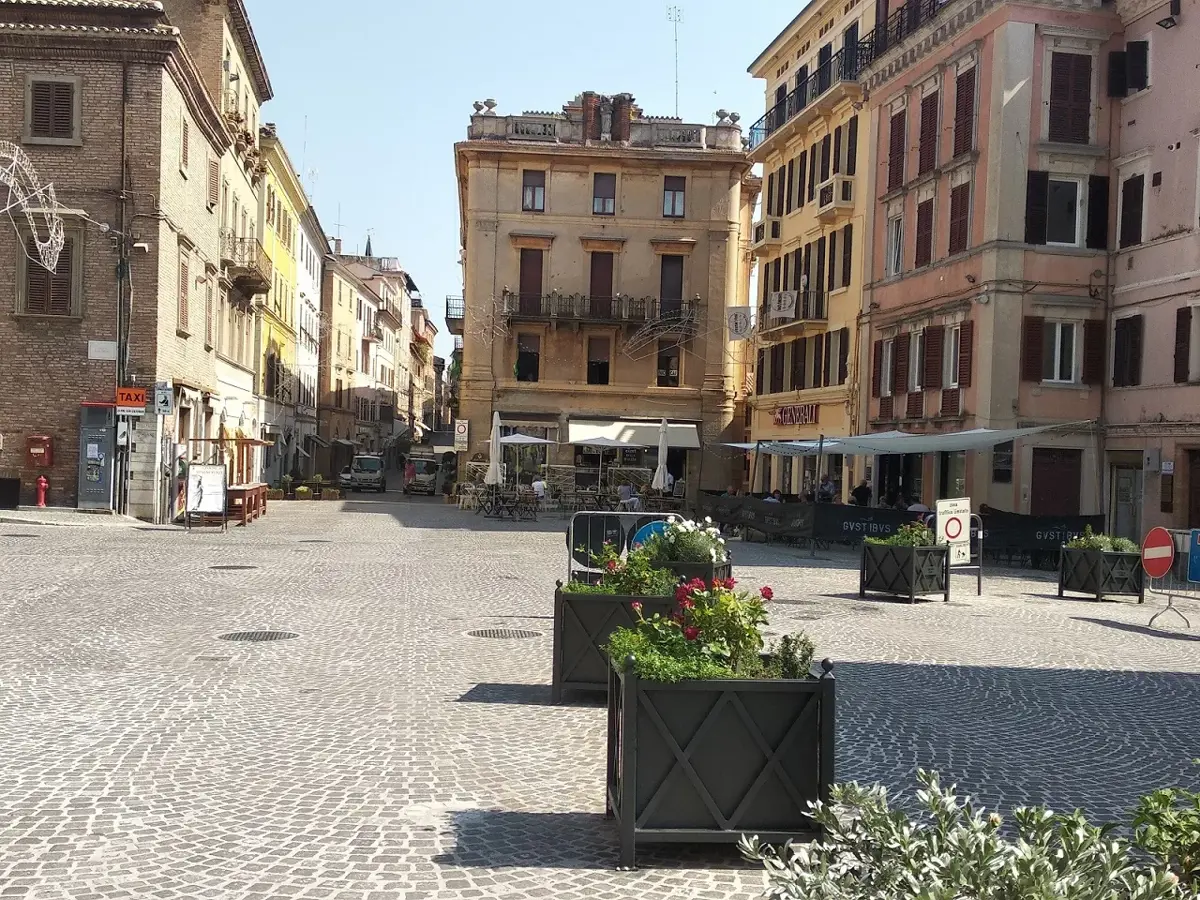Piazza Boccolino